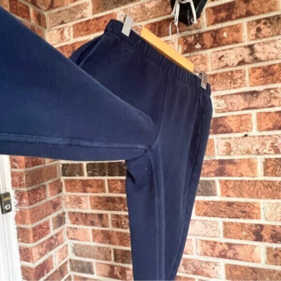 Lululemon * Scuba Mid-Rise Jogger Pants EUC 2024 - Picture 11 of 16